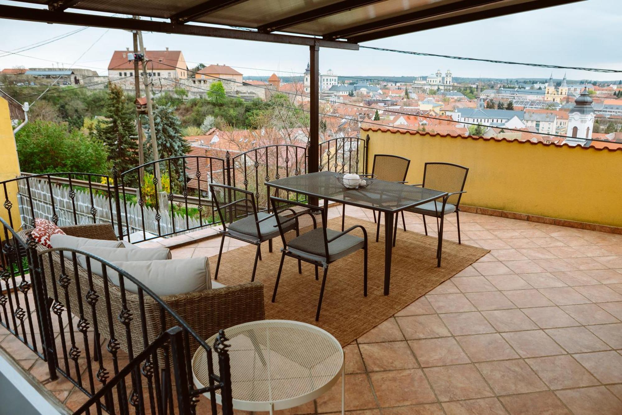 Kiralyszeke Apartman Еґер Екстер'єр фото